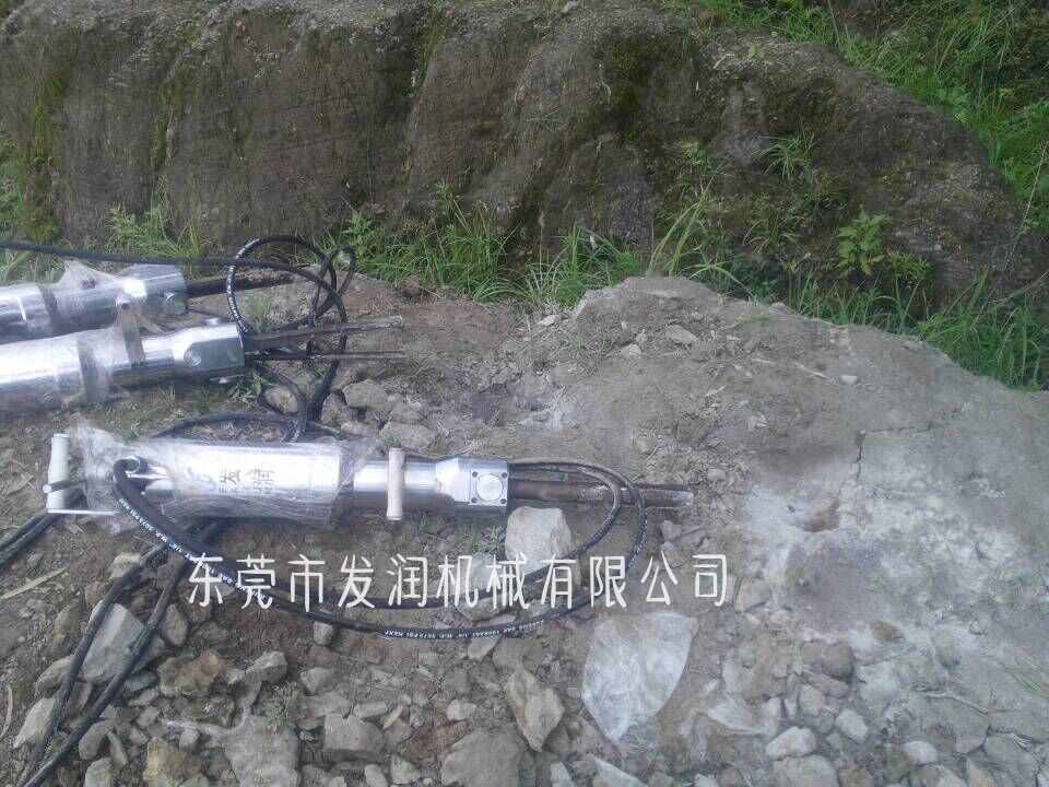 1624952704638522.jpg QQ图片20150804080918_副本.jpg